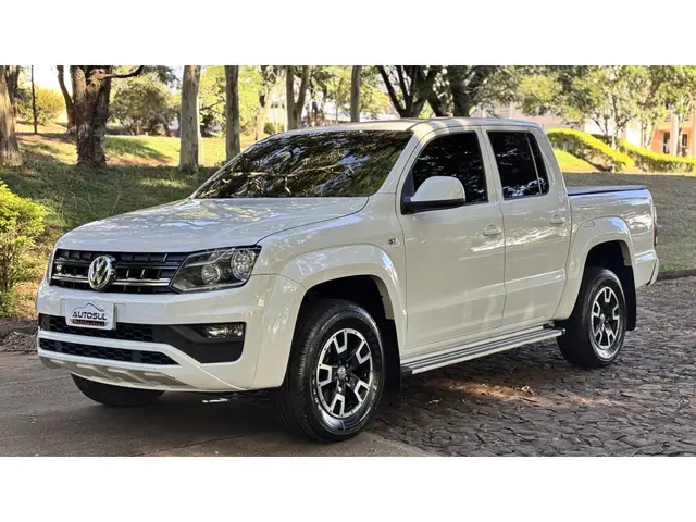 Carro Volkswagen Amarok 2023 Comfortline 3.0 V6 CD 4x4 TDi (Aut)