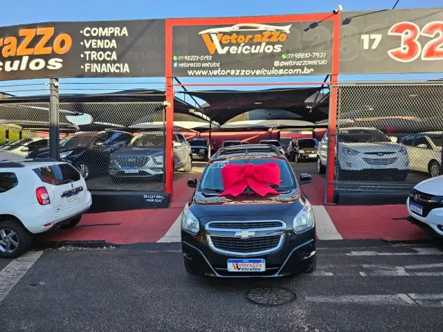 Carro Chevrolet Spin 2015 LT 5S 1.8 (Flex)