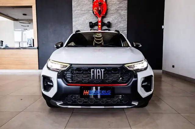 Carro Fiat Strada 2025 Endurance 1.3 Flex 8V CS