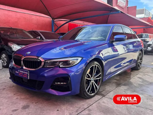 Carro BMW 330e 2021 M Sport 2.0 Turbo Híbrido (Aut)
