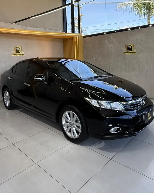 Carro Honda Civic 2014 New  LXR 2.0 i-VTEC (Aut) (Flex)