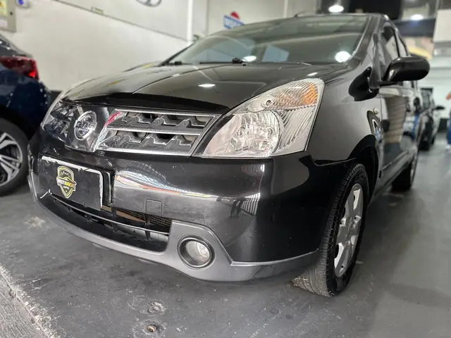 Carro Nissan Livina 2010 SL 1.8 16V aut. (flex)