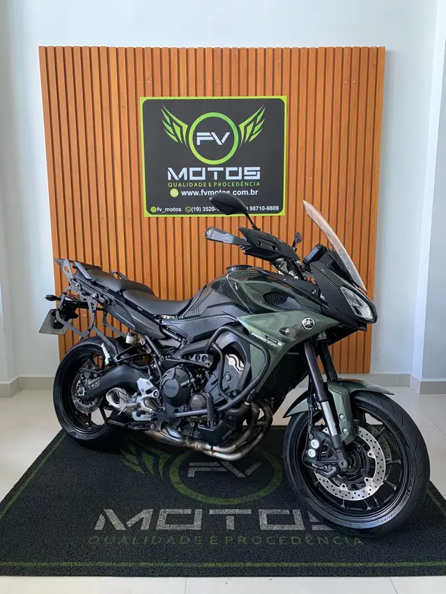 Moto Yamaha MT-09  2018 Tracer