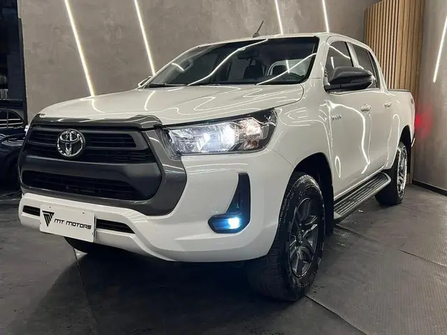 Carro Toyota Hilux Cabine Dupla 2024 SR 4x4 2.8 Diesel