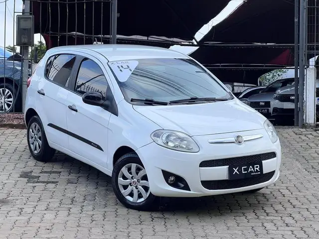 Carro Fiat Palio 2014 Attractive 1.0 Evo (Flex)