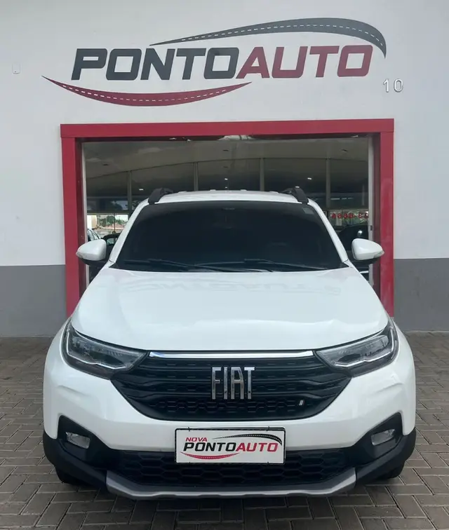Carro Fiat Strada 2024 Volcano 1.3 Cabine Dupla