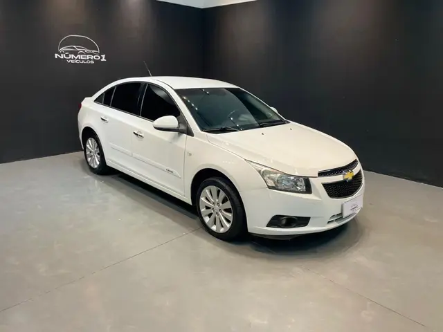 Carro Chevrolet Cruze 2014 LTZ 1.8 16V Ecotec (Aut)(Flex)