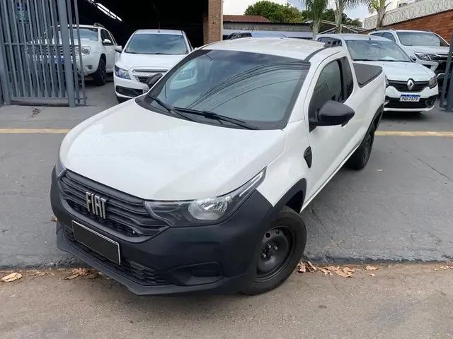 Carro Fiat Strada 2023 Endurance 1.4 Cabine Plus (Flex)