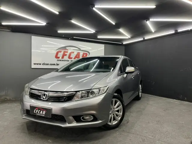Carro Honda Civic 2014 New  LXR 2.0 i-VTEC (Aut) (Flex)