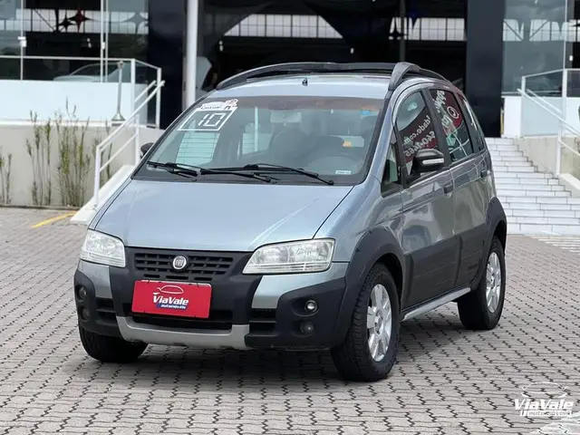 Carro Fiat Idea 2010 Adventure 1.8 (Flex)