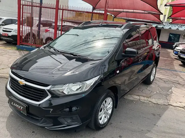 Carro Chevrolet Spin 2023 LT 1.8 (Aut.)