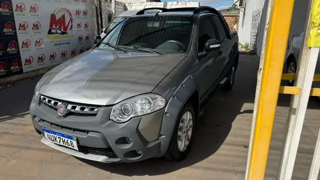 Carro Fiat Strada 2013 Adventure 1.8 16V Dualogic (Flex) (Cabine Dupla)