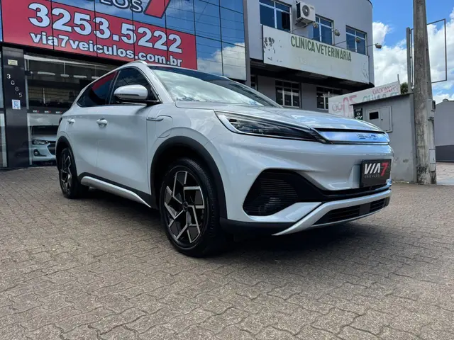 Carro BYD Yuan Plus 2024 EV