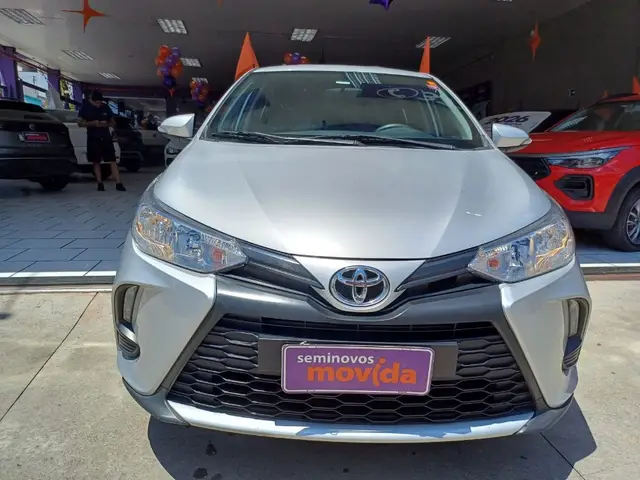 Carro Toyota Yaris Sedan 2025 XL 1.5 (Flex) (Aut)