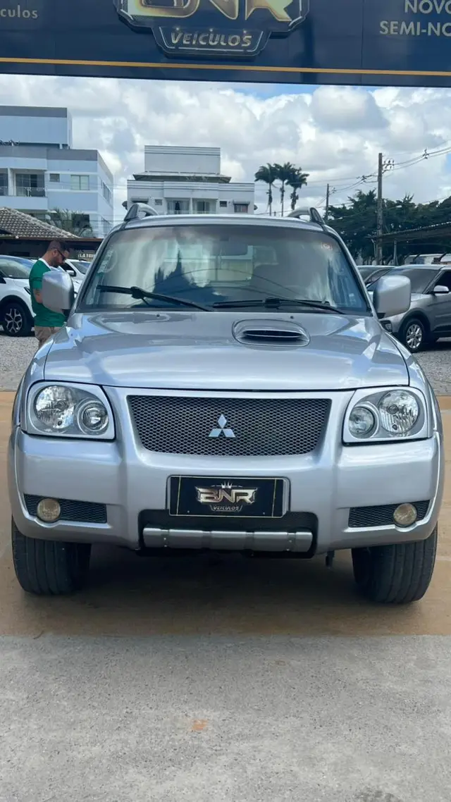 Carro Mitsubishi Pajero Sport 2008 HPE 4x4 2.5