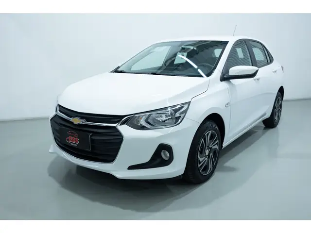 Carro Chevrolet Onix Plus 2024 LT 1.0