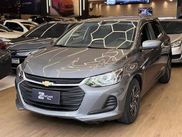 Carro Chevrolet Onix 2023 LT 1.0