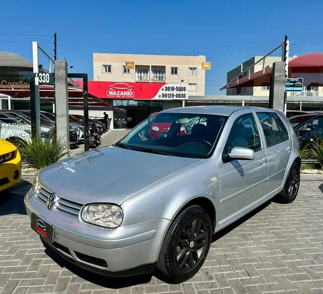 Carro Volkswagen Golf 2000 1.6 MI