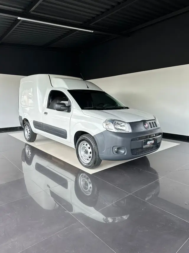 Carro Fiat Fiorino 2017 1.4 Evo Hard Working (Flex)