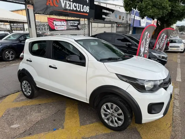 Carro Fiat Mobi 2025 Like 1.0