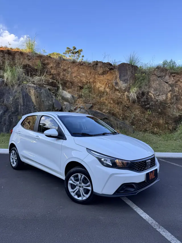 Carro Fiat Argo 2025 Drive 1.0
