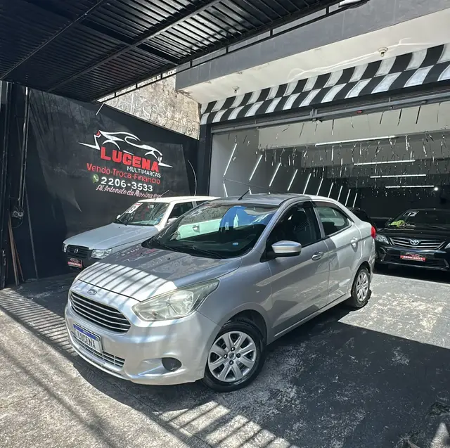 Carro Ford Ka Sedan 2015 SE 1.5 16v (Flex)