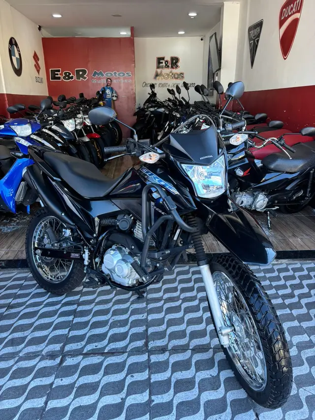 Moto Honda NXR 160 2024 Bros ESDD