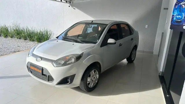 Carro Ford Fiesta Sedan 2011 1.6 (Flex)
