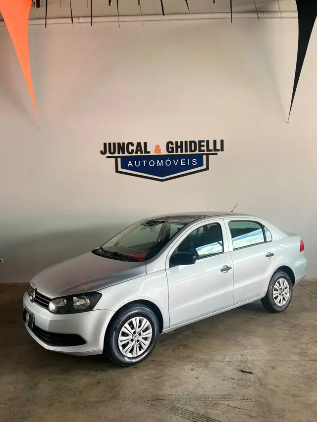 Carro Volkswagen Voyage 2015 1.6 Trendline (Flex)