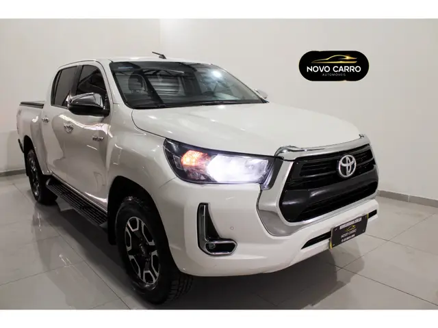Carro Toyota Hilux Cabine Simples 2024 4x4 2.8 Diesel