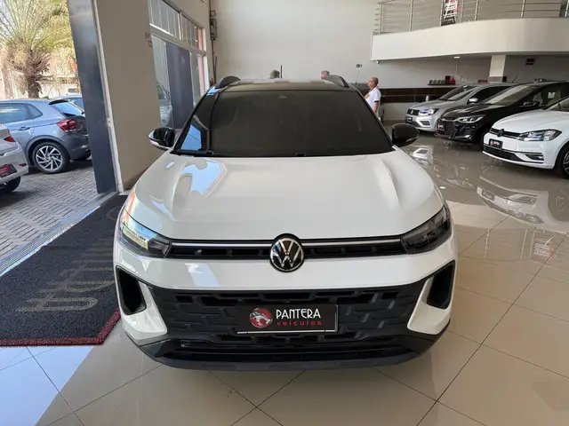 Carro Volkswagen Tera 2026 High