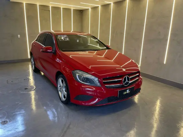 Carro Mercedes-Benz Classe A  2015 200 Style 1.6 DCT Turbo