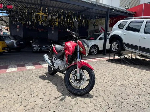 Moto Honda CB 300R 2013 Standard