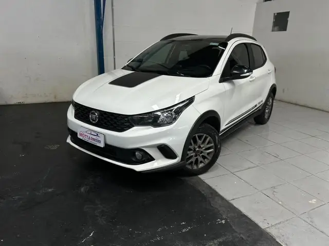 Carro Fiat Argo 2020 1.3 Trekking (Flex)