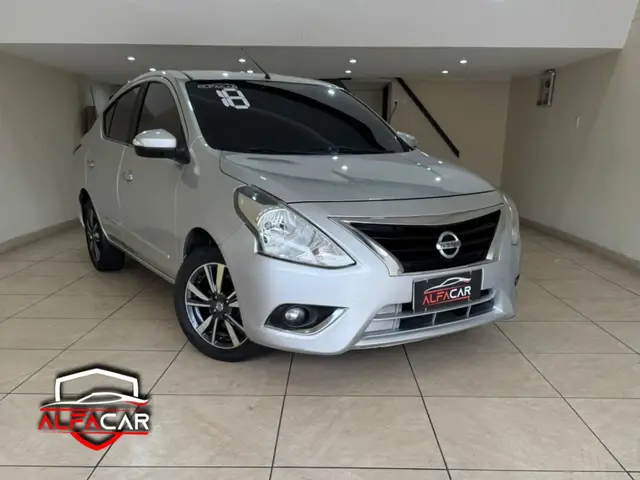 Carro Nissan Versa 2018 1.6 16V SL FlexStart CVT (Flex)