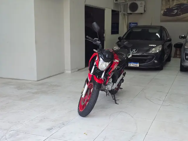 Moto Honda CB 250F Twister 2021 (CBS)