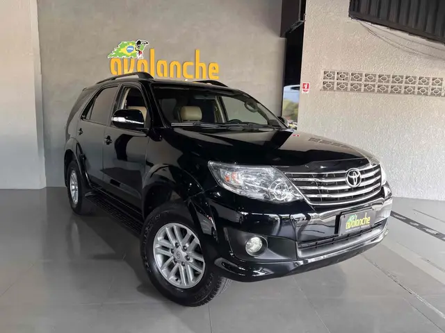 Carro Toyota SW4 2015 Hilux  2.7 4x2 SR (Flex)