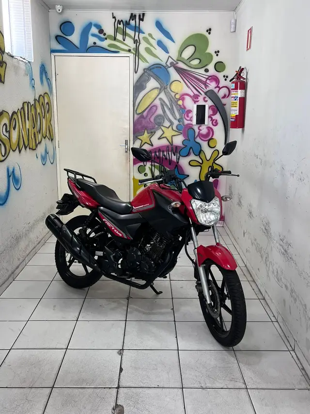 Moto Yamaha YBR 150 Factor 2024 150i ED