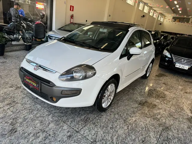 Carro Fiat Punto 2016 Sporting 1.8 16V Dualogic (Flex)