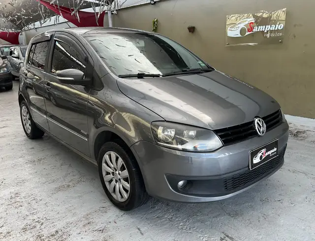 Carro Volkswagen Fox 2013 1.6 VHT Prime (Flex)
