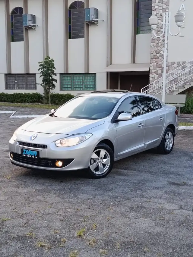 Carro Renault Fluence 2012 2.0 16V Dynamique (Aut) (Flex)