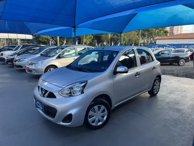 Carro Nissan March 2018 1.0 12V SV (Flex)