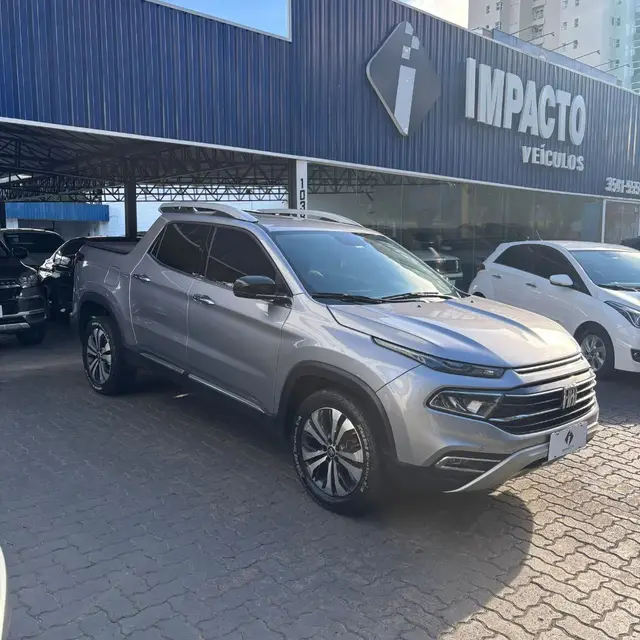 Carro Fiat Toro 2023 Volcano 2.0 TDI 4x4 (Aut)