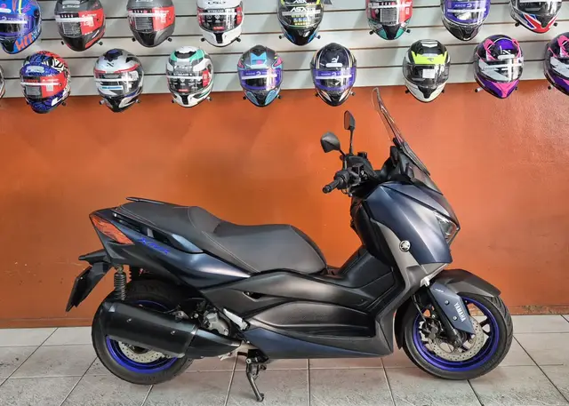 Moto Yamaha XMax 2024 ABS