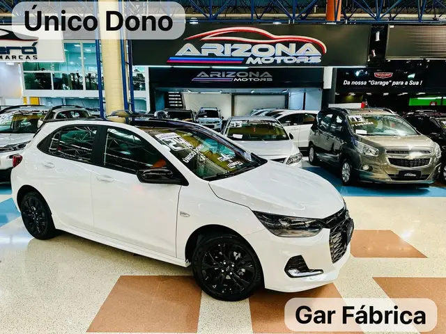 Carro Chevrolet Onix 2024 RS 1.0 Turbo (Aut.)
