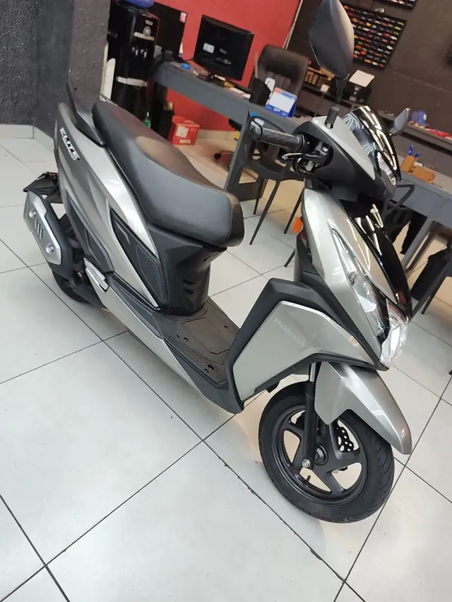 Moto Honda Elite 125 2025 CBS