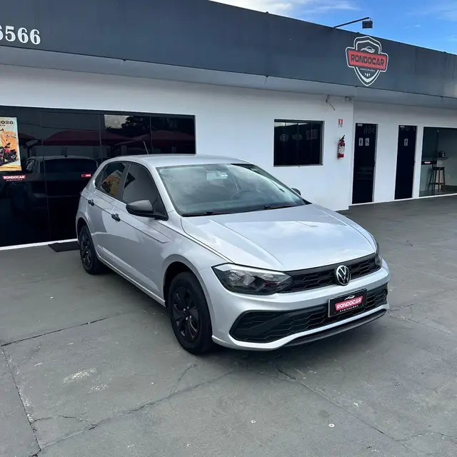 Carro Volkswagen Polo 2023 Track 1.0 Flex 12V 5p