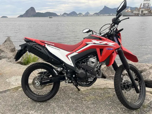Moto Honda XR 300L 2025 Tornado