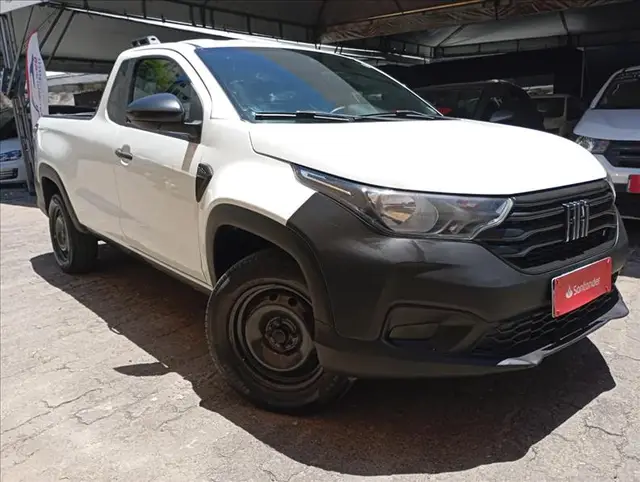 Carro Fiat Strada 2023 Endurance 1.4 Cabine Plus (Flex)