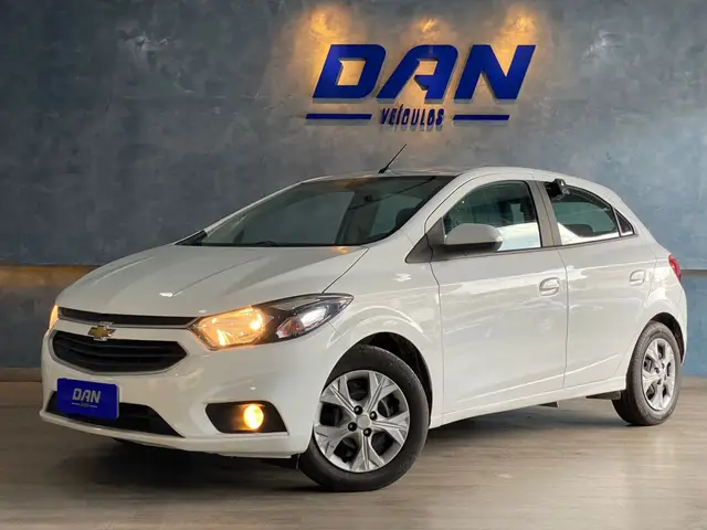 Carro Chevrolet Onix 2018 1.4 LT SPE/4
